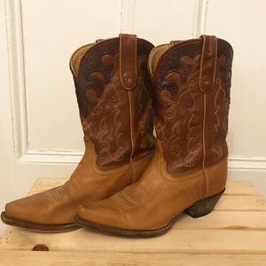 Classic Brown Leather Cowboy Boots